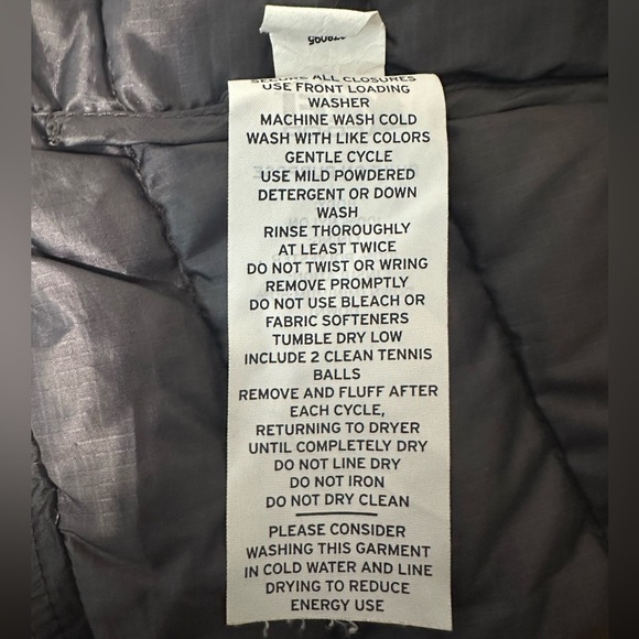 REI Down Women’s Vest Sz XS - Picture 3 of 9